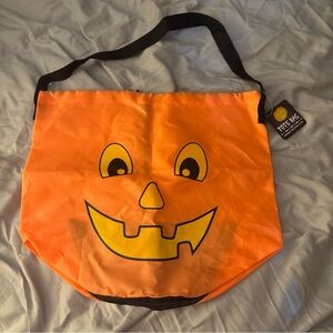 NEW! Halloween Trick or Treat Orange Pumpkin Jack-O-Lantern Candy Bag Pail